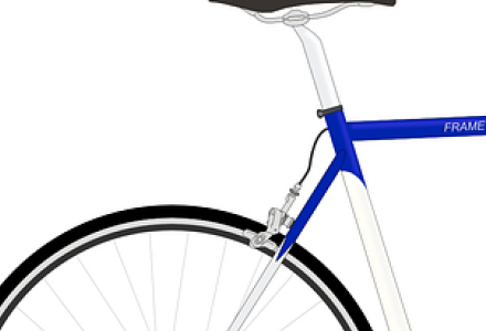 ציוד לאופניים לעומת ציוד לאופנועים - מה הם ההבדלים המהותיים?