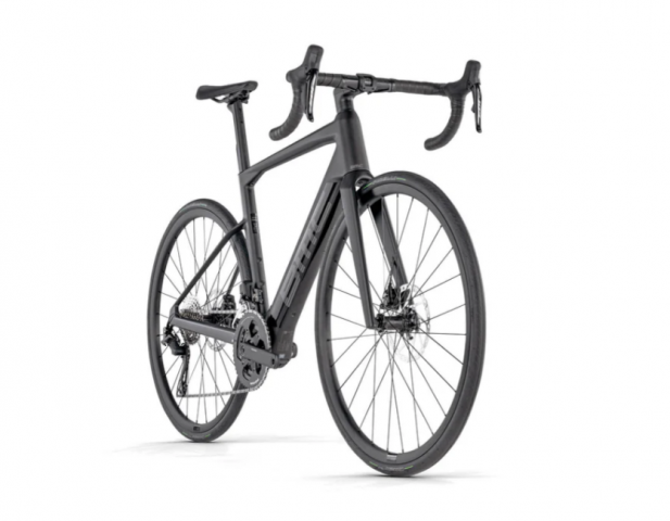 כביש חשמלי BMC Roadmachine 01 AMP THREE e-Road