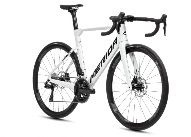 אופני AERO קרבון MERIDA REACTO 5000