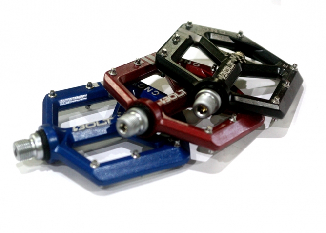 פדלים פלאט BOLT CNC ALLOY