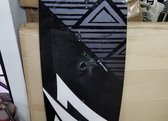 גלשן קייט - סניף  חיפה גלישה