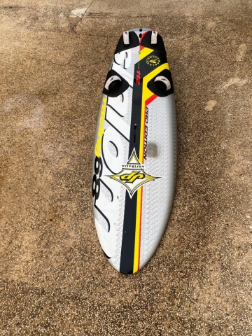 גלשן רוח משומש SLALOM VII  PRO  JP - חיפה גלישה