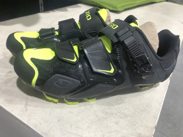 נעלי רכיבה הרים GIRO GAUGE 