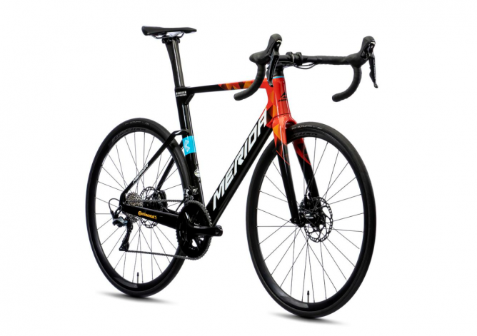 אופני כביש קרבון אירו MERIDA REACTO 5000 